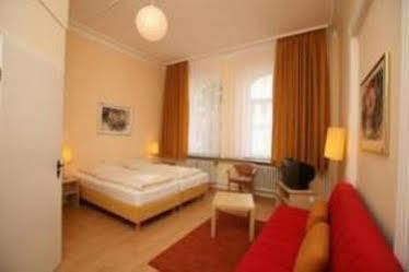 Hotel Reverey * Kontaktloser Self Check-In * Hanover Exterior photo